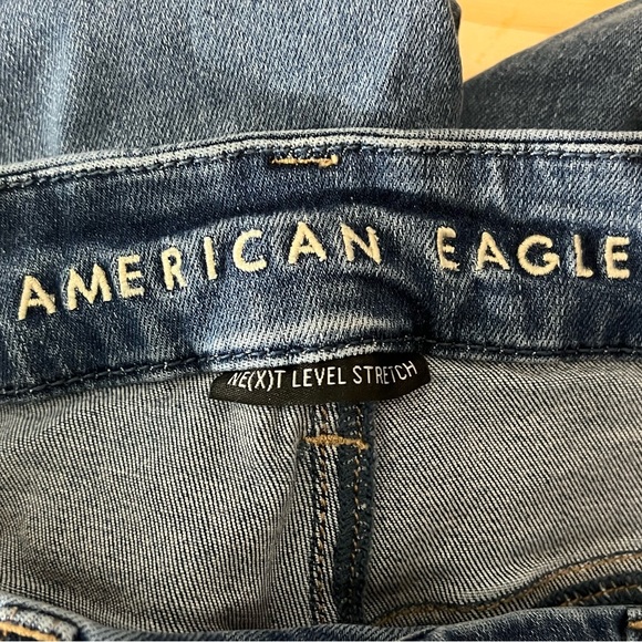 American Eagle Curvy Hi-Rise Jeggings - Picture 3 of 6